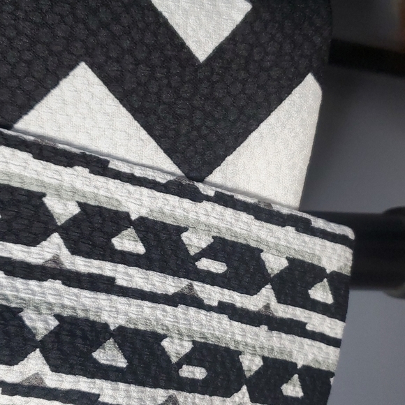 Peter Pilotto For Target Black & White Geometric Print Skirt Sz 6 - Picture 2 of 7